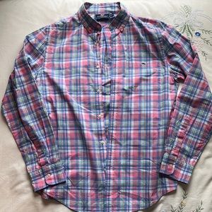 Vineyard Vines slim fit Tucker shirt. Small pink and blue plaid.